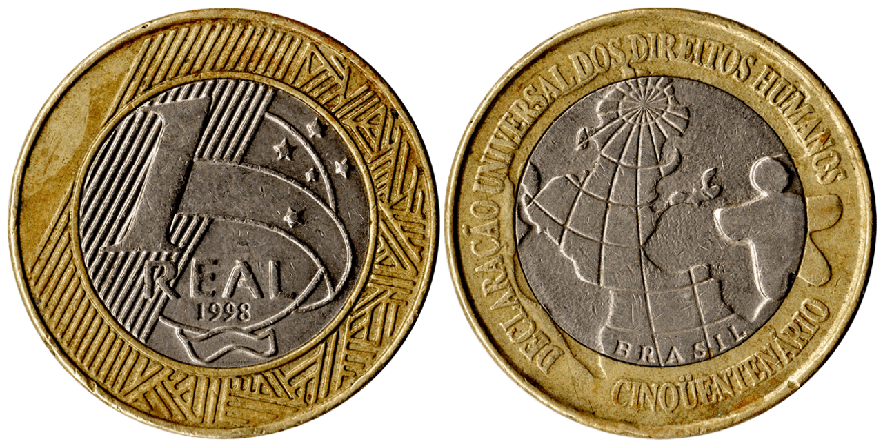 Moedas de R$ 1 em close, frente e verso